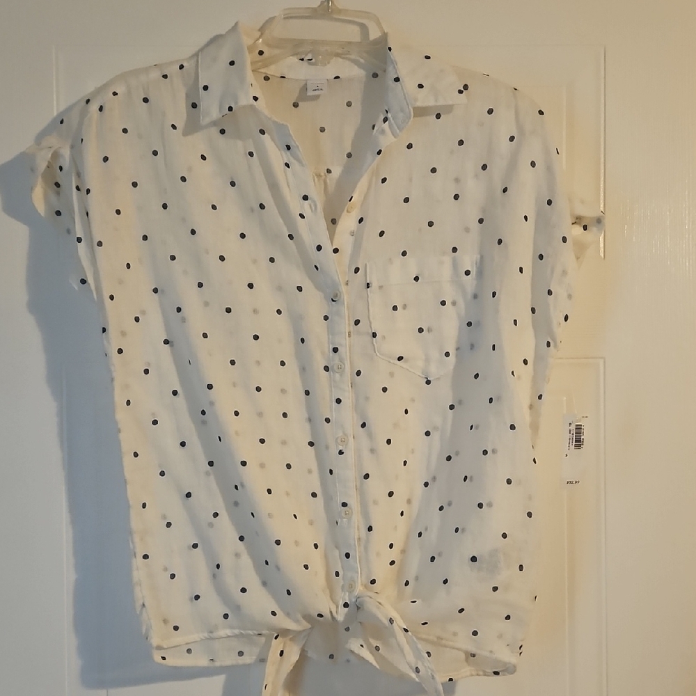 Old Navy Polka Dot Button-Up Women's Top